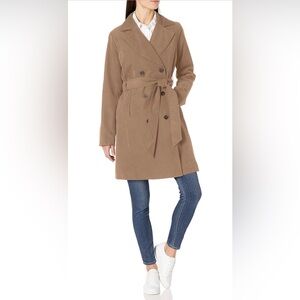Dark camel double breasted, trenchcoat, size large
